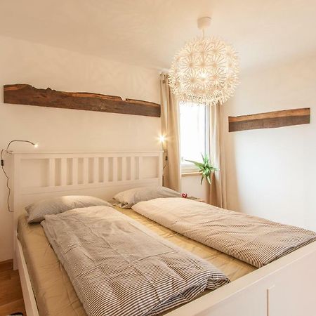 Appartement Wohnen Am Baeckerbrunnen Semmelstrasse à Wurtzbourg Extérieur photo