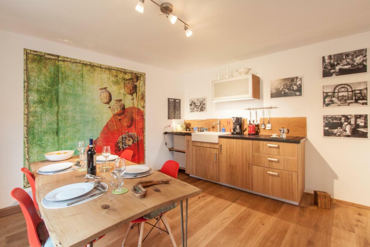 Appartement Wohnen Am Baeckerbrunnen Semmelstrasse à Wurtzbourg Extérieur photo